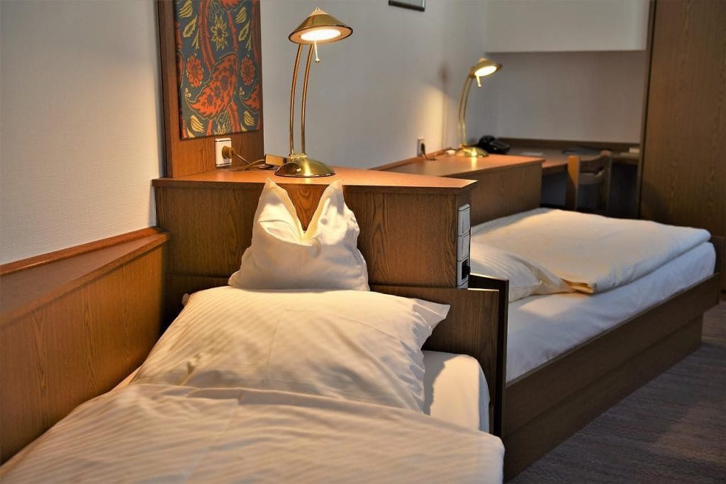 Family Hotel in Bodenwerder – Comfortable Stays at Parkhotel Goldlinde 2 twin room parkhotel goldlinde bodewender 1
