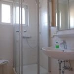 Modern washroom at Parkhotel Goldlinde, Bodenwerder.